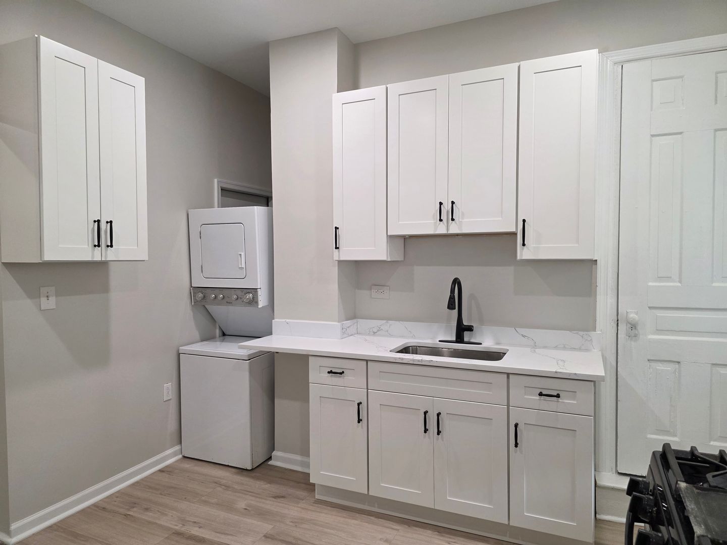 Wilmington Apartment: 416 N Broom Street