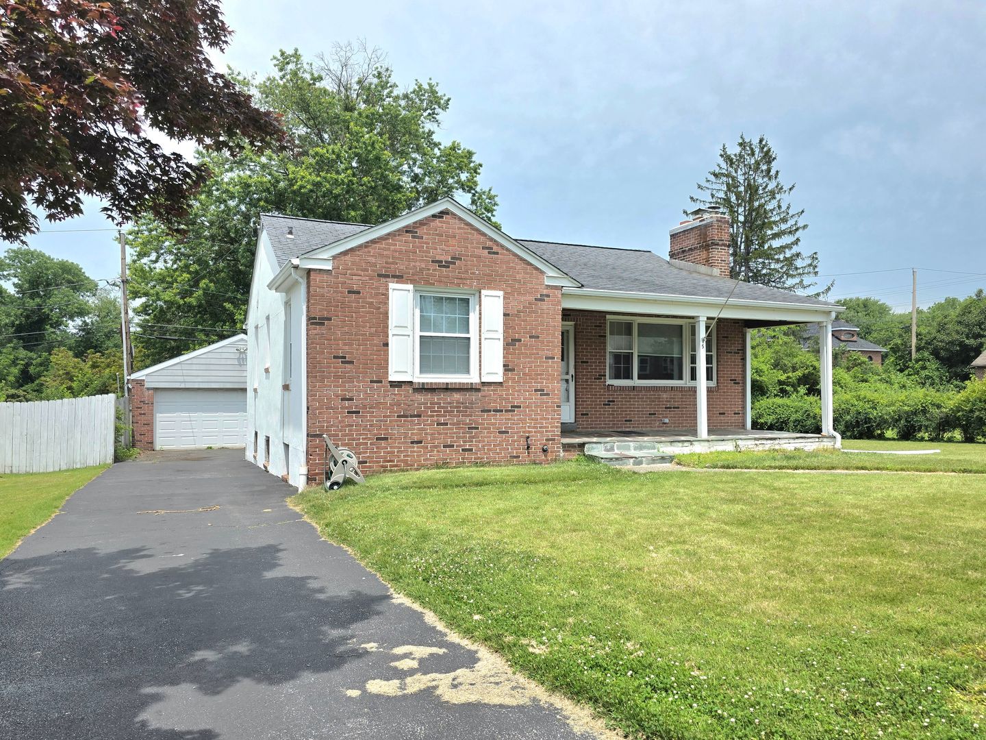 Wilmington House: 5 Imperial Drive