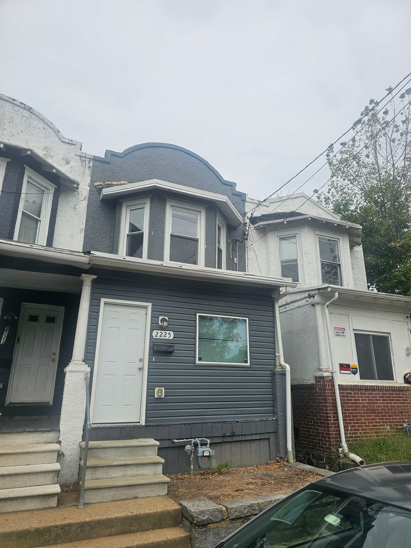 Wilmington House: 2225 Jessup Street