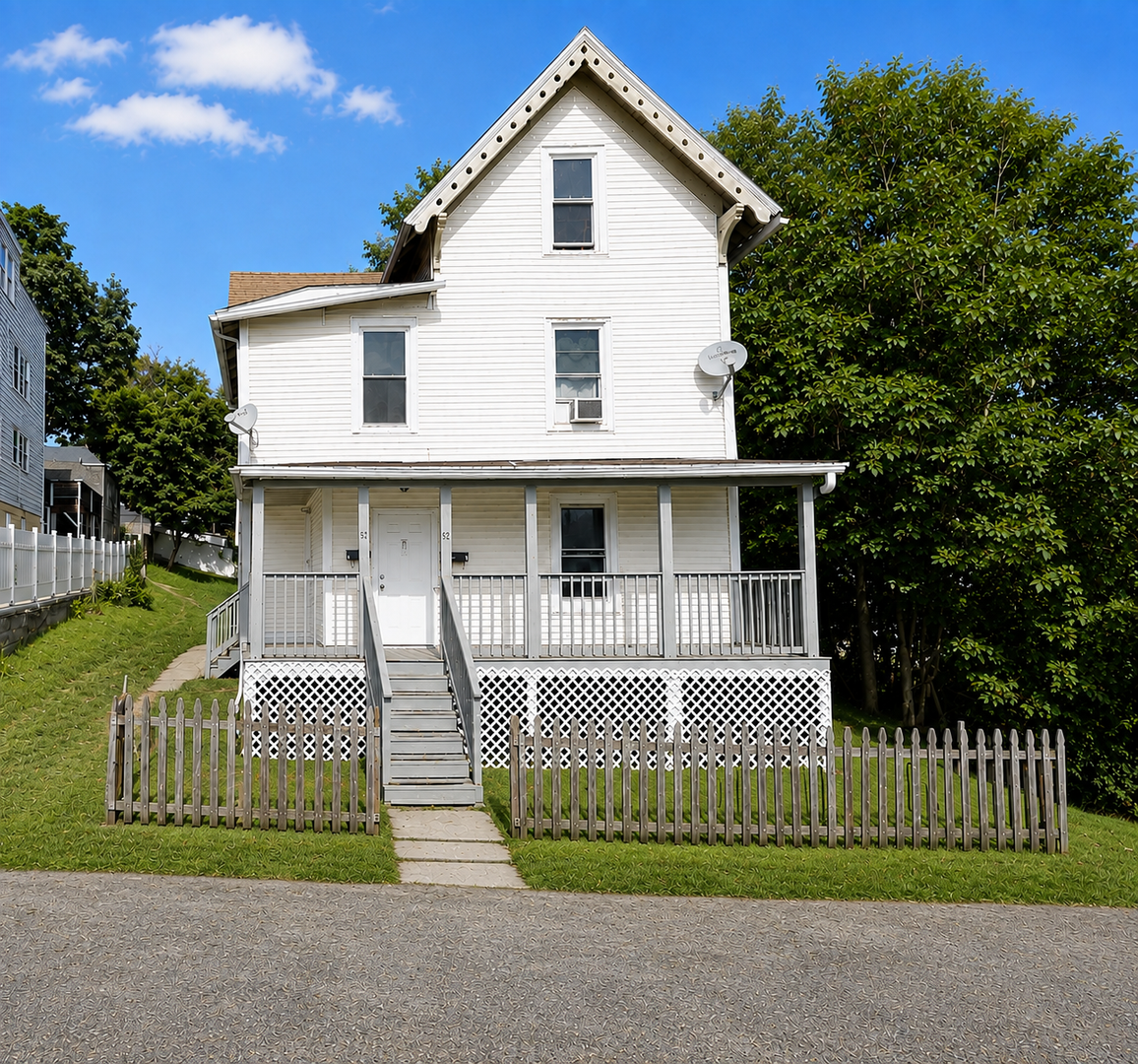 Waterbury Apartment: 54 Bronson St