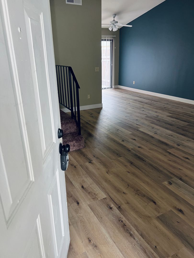 Ontario Apartment: 3143 Triumph Ln
