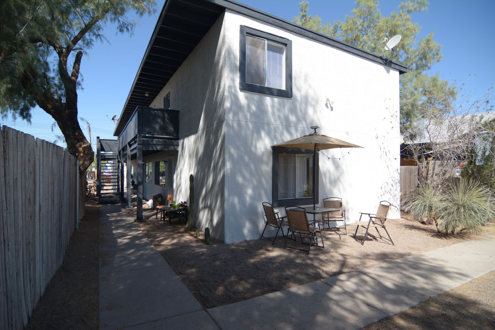 Tucson House: 931 N.  7th Ave