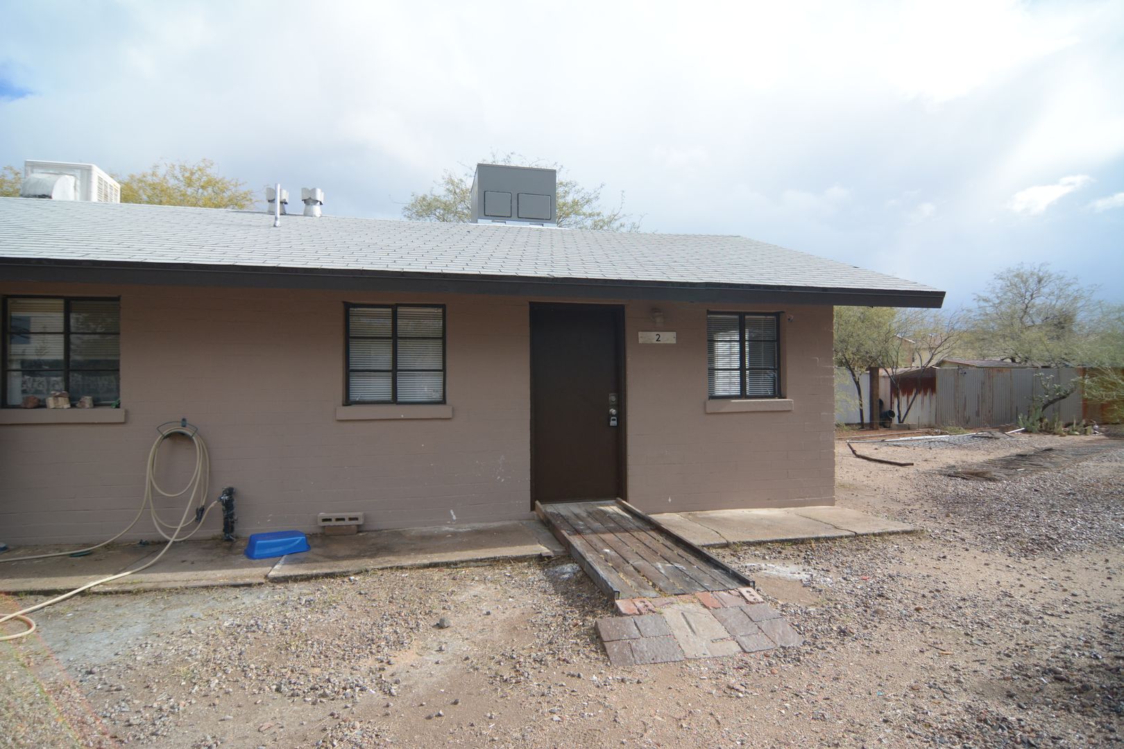 Tucson House: 962 E. Graybill Dr. #2