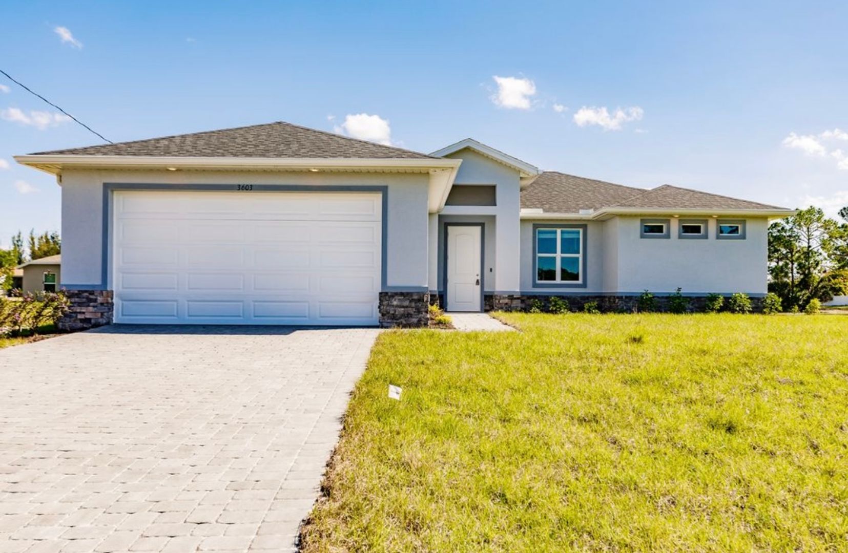 Cape Coral House: 1924 NE 20th Pl