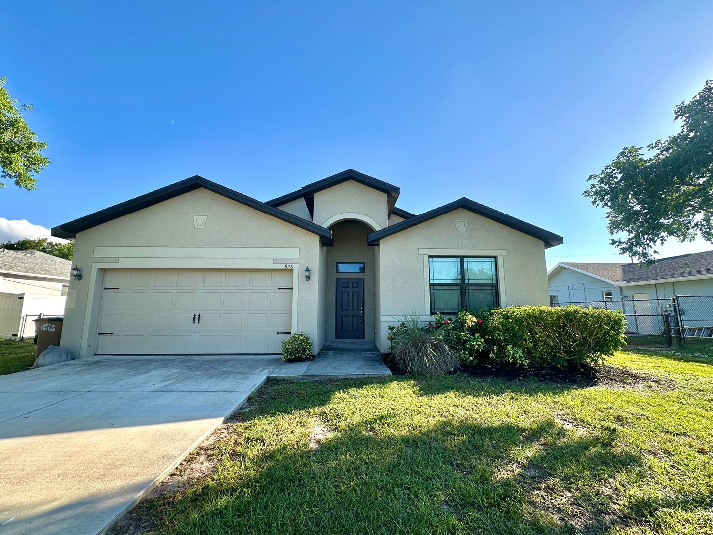 Cape Coral House: 926 SW 32nd Ter