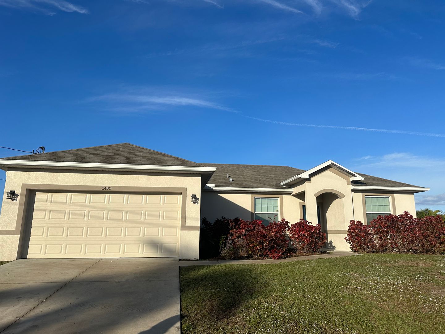 Cape Coral House: 2430 NW 7th Ave