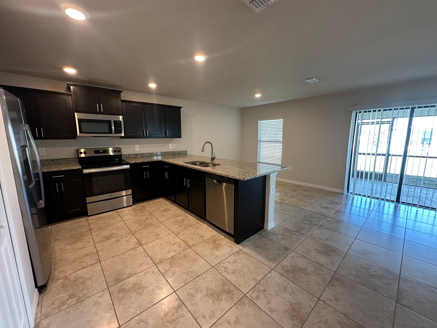 Cape Coral House: 1905 NW 6th Ter