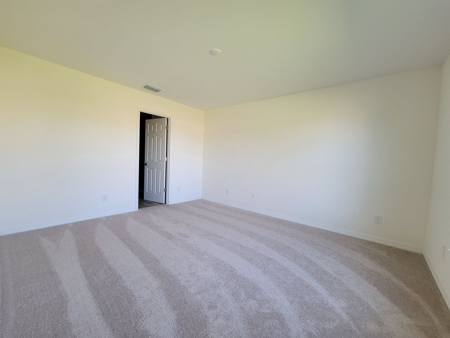 3100 NW 20th Ave 6 of 12