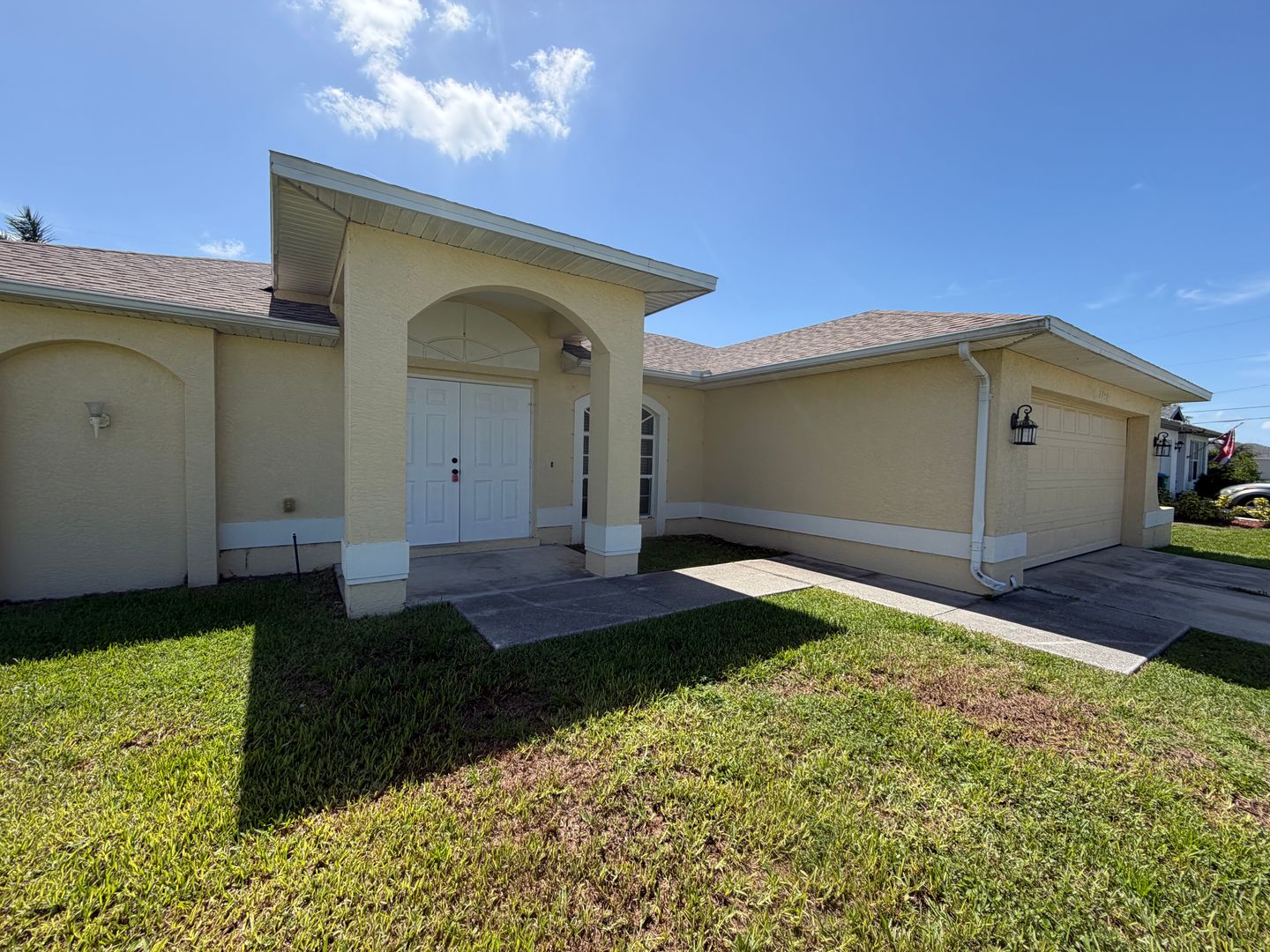Cape Coral House: 1137 NW Juanita Pl