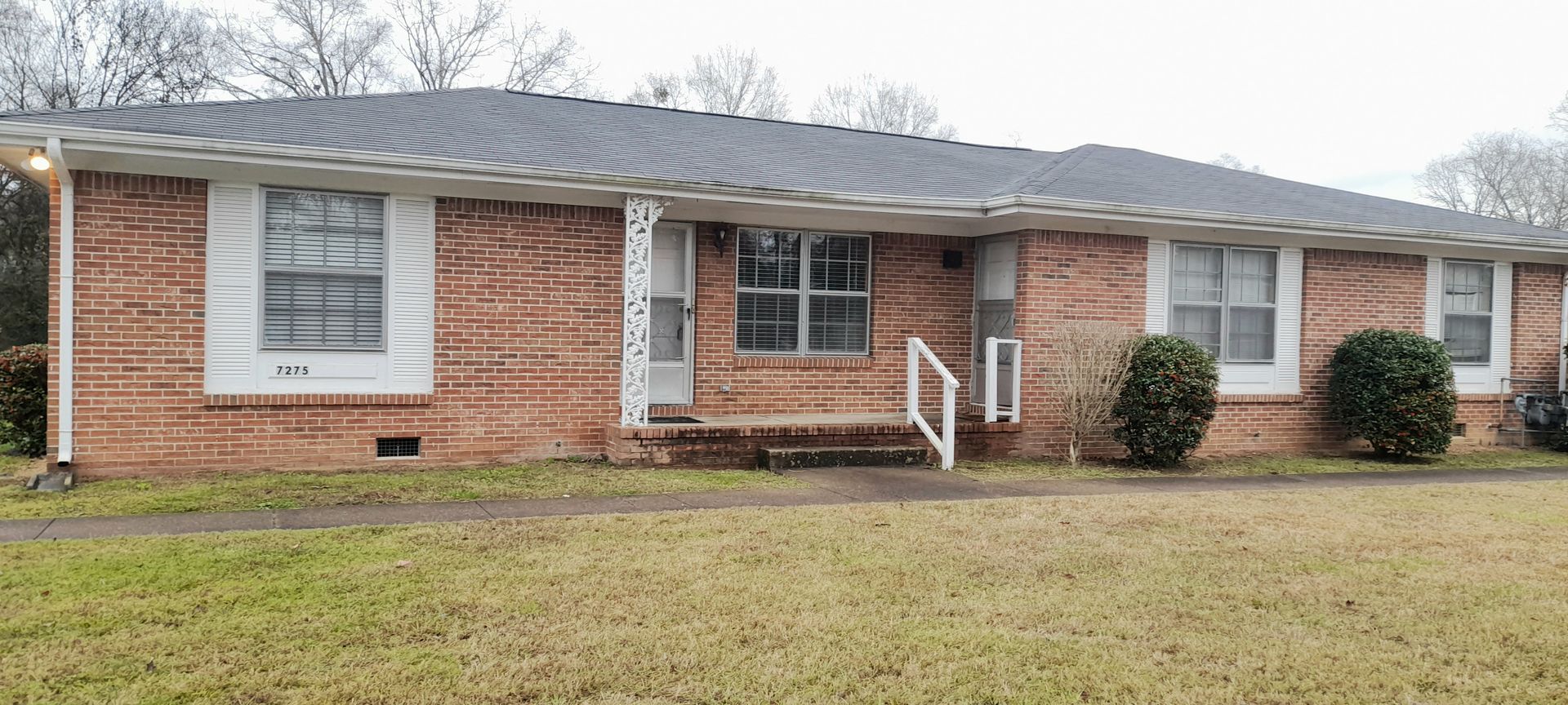 Hixson Apartment: 7273 & 7275 Valley Lane