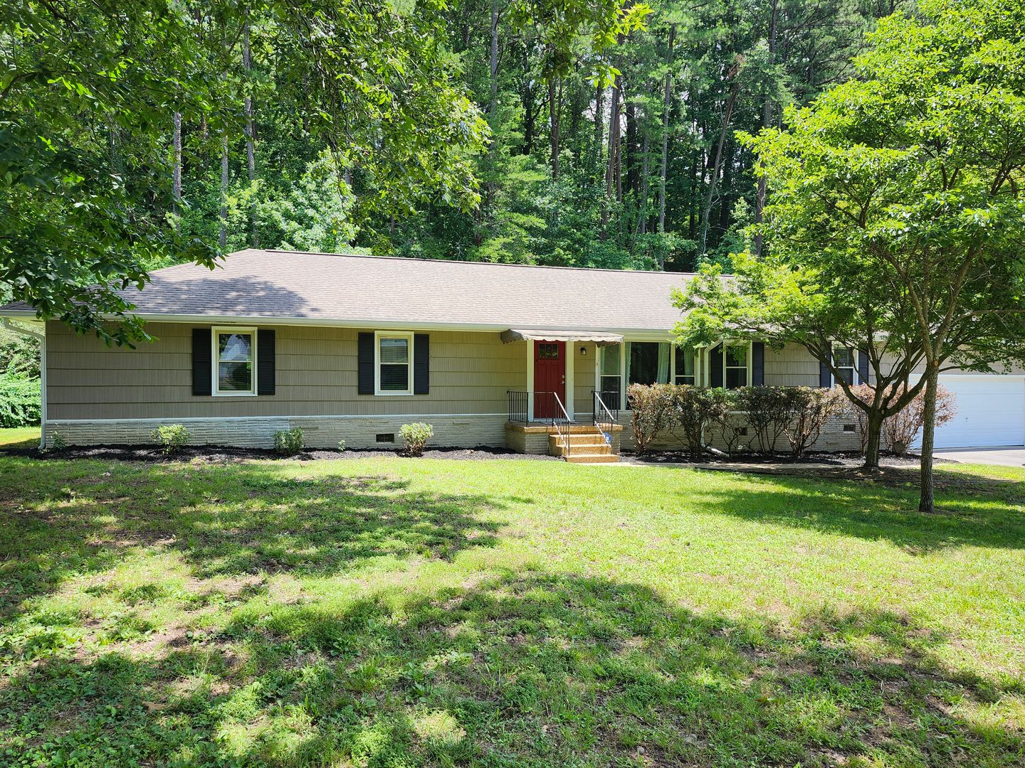 Chattanooga House: 2804 Haywood Ave.