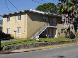 Quad Near Campus- 2 full bedrooms – photo 1