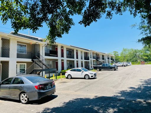 Great apartment near Southside pride – photo 1