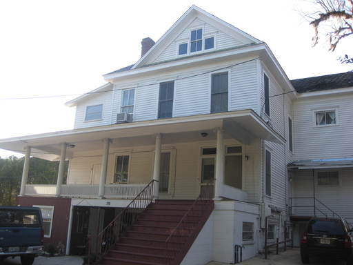Midtown Apartment- in Historic House – photo 1