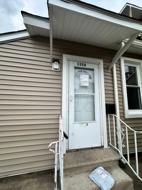 1 Bedroom | 1 Bathroom | Wilkes-Barre | Washer/Dryer Hookups – photo 1