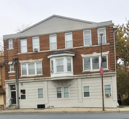 Spacious 1-Bedroom Apartment Near Parks & Walking Trails in Northampton