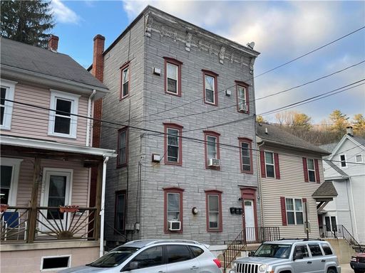 Charming 1 Bedroom Apartment in Jim Thorpe – Available Now! – photo 1