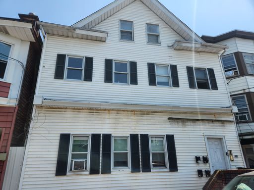 2 Bedroom Apartment in Lansford! – photo 1