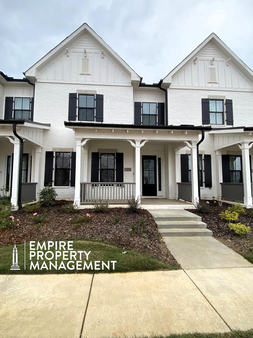 Madison Townhome: 318 Hay Rake Dr