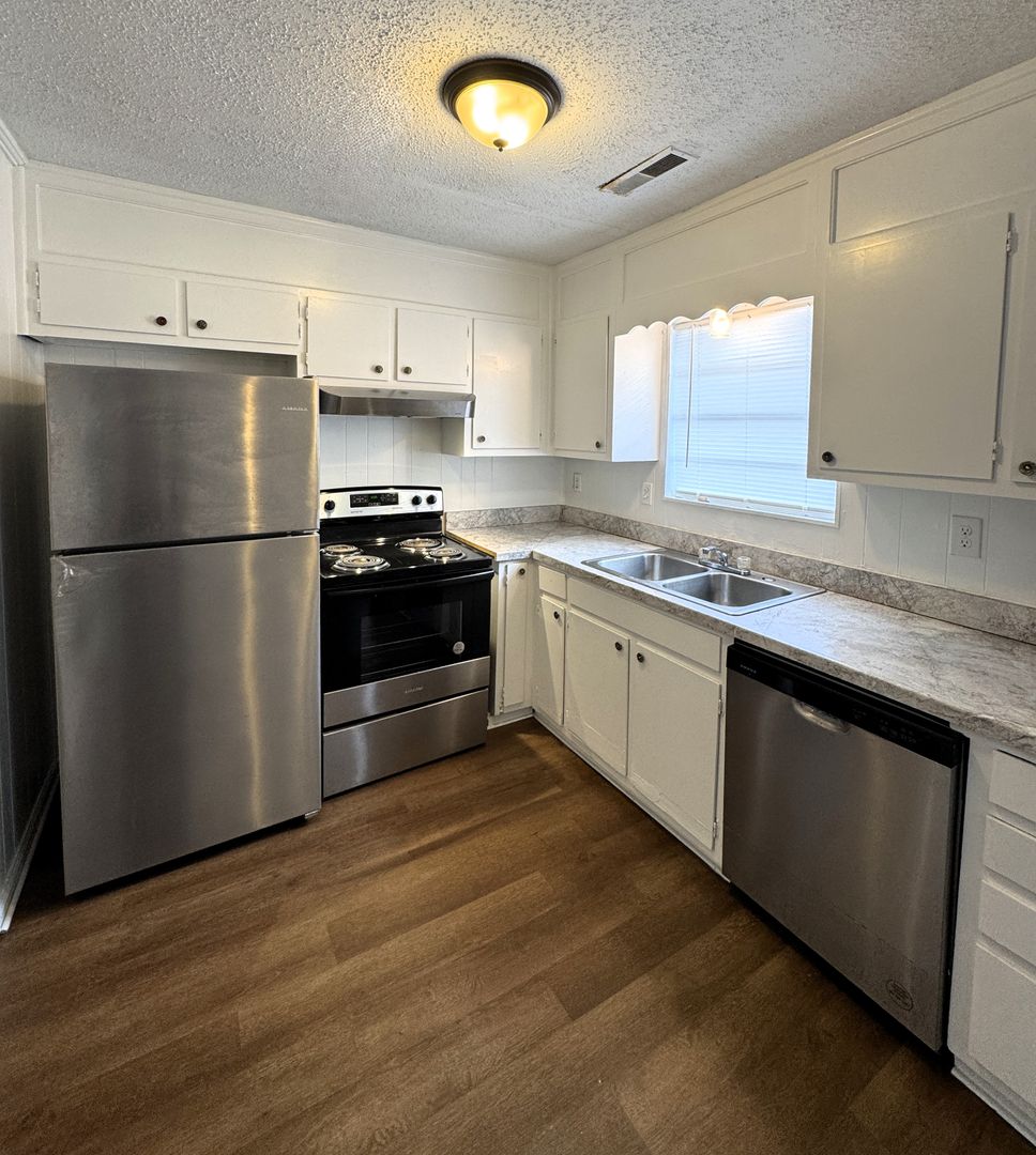 Huntsville Apartment: 4101 McVay St SW