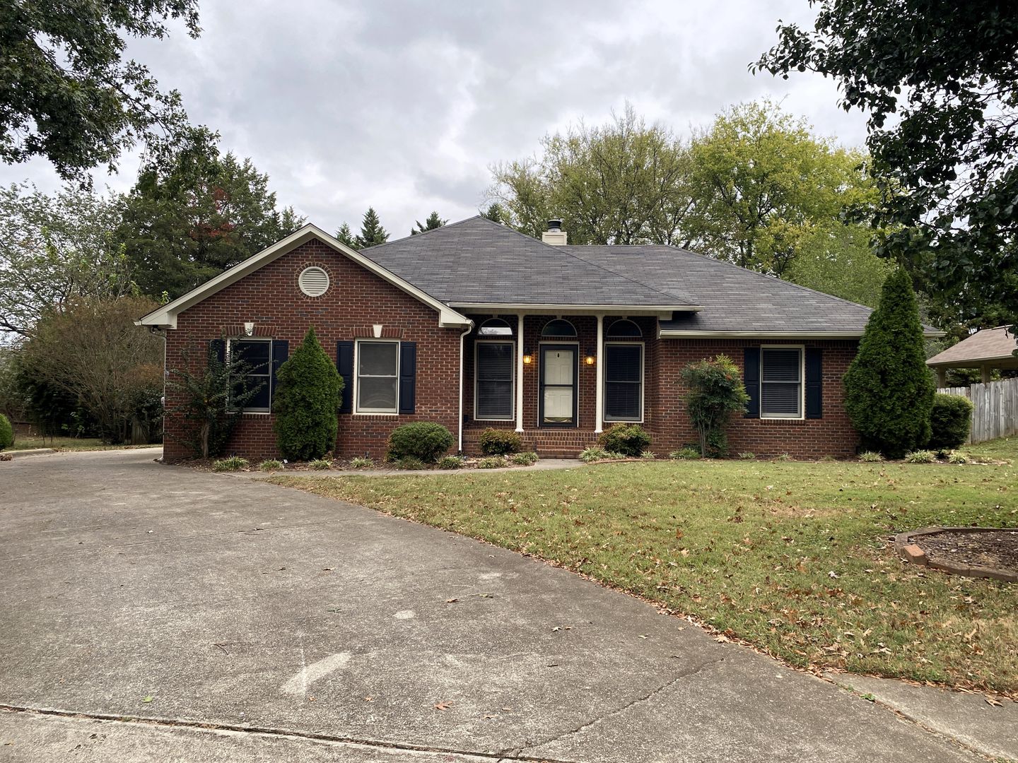 Madison House: 108 Ketchum Way