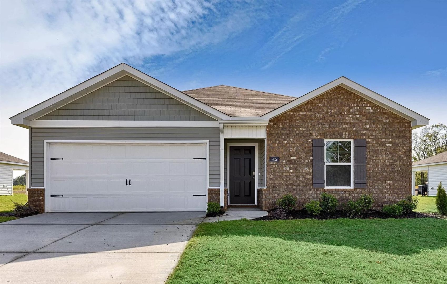 Owens Cross Roads House: 205 Chubbs Ln