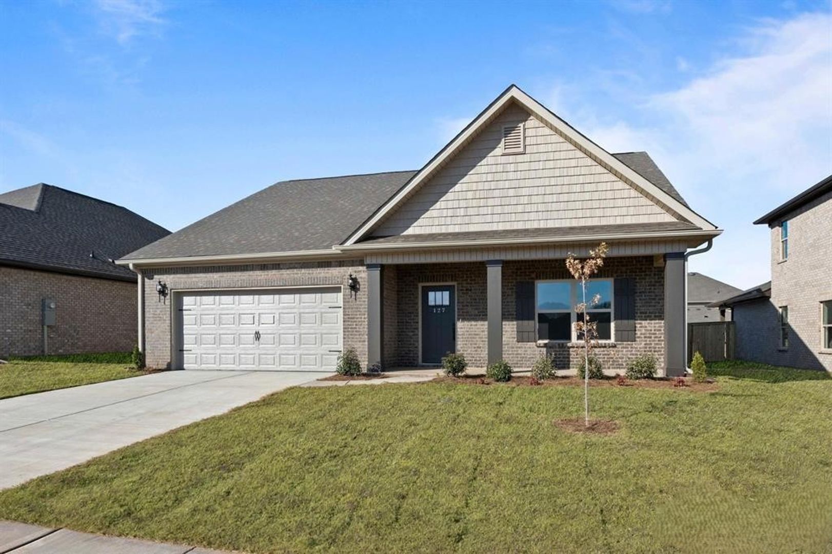 Hazel Green House: 127 Huffman St