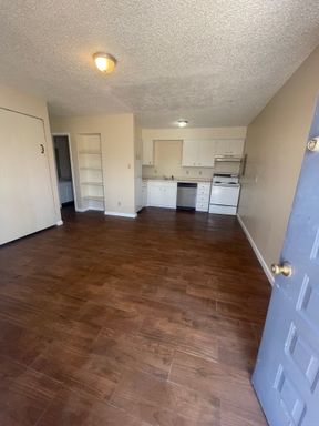 Furnished Studio apartment