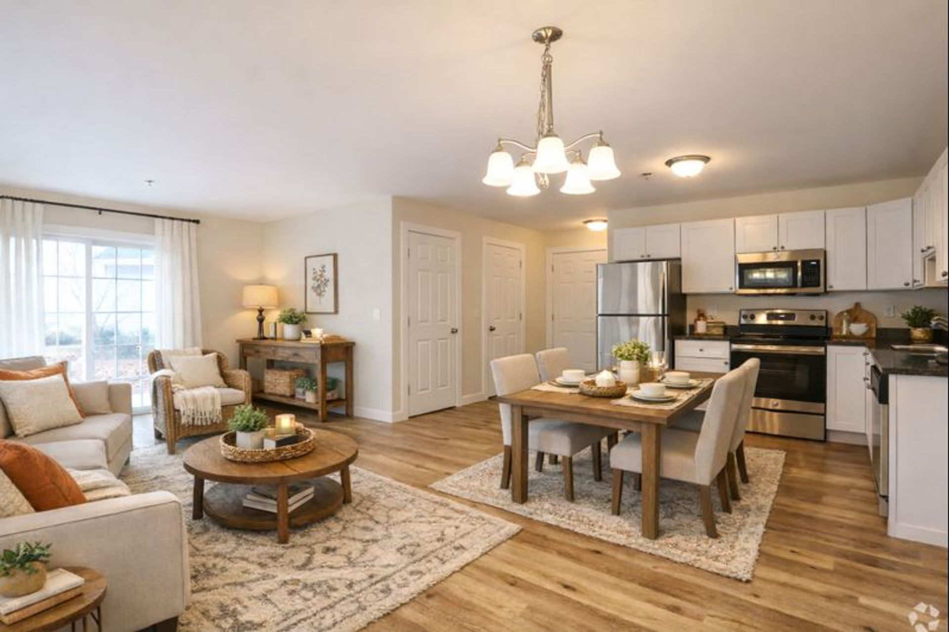 Swiftwater Apartment: 1950 Route 611