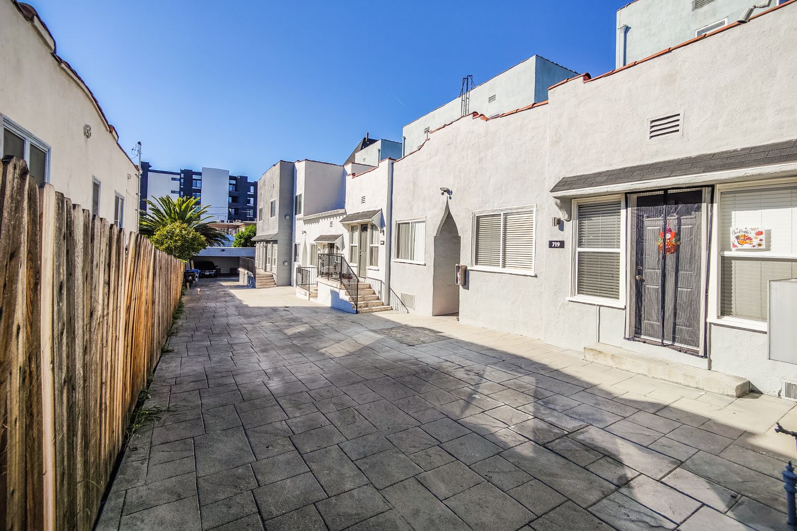 Los Angeles Apartment: 719 N. Madison Avenue