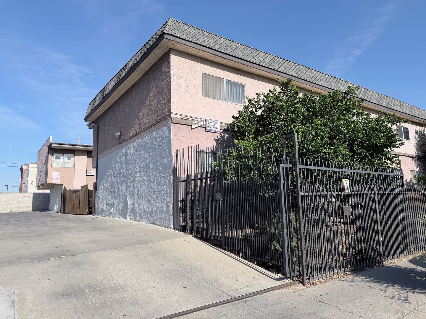 North Hills Apartment: 9011 Columbus Avenue