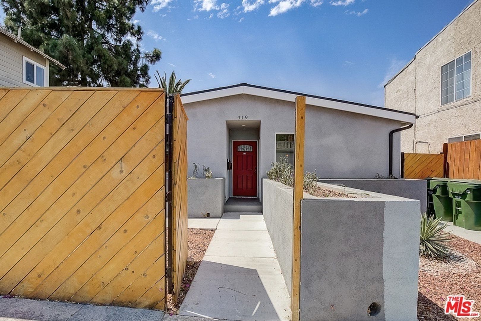 Los Angeles Apartment: 419 S. Lorena Street