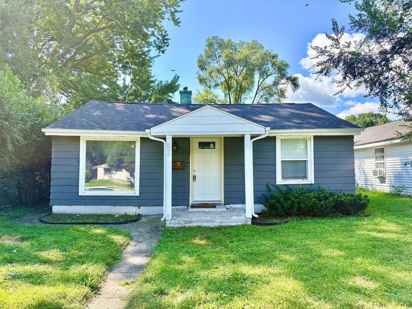 South Bend House: 826 W Bryan St.