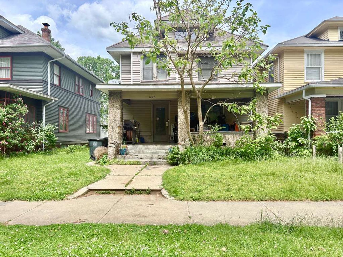 South Bend House: 1104 Woodward Avenue