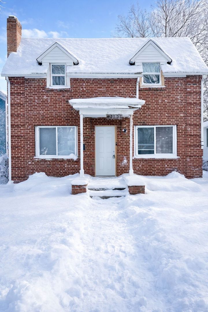 South Bend House: 1052 Obrien St