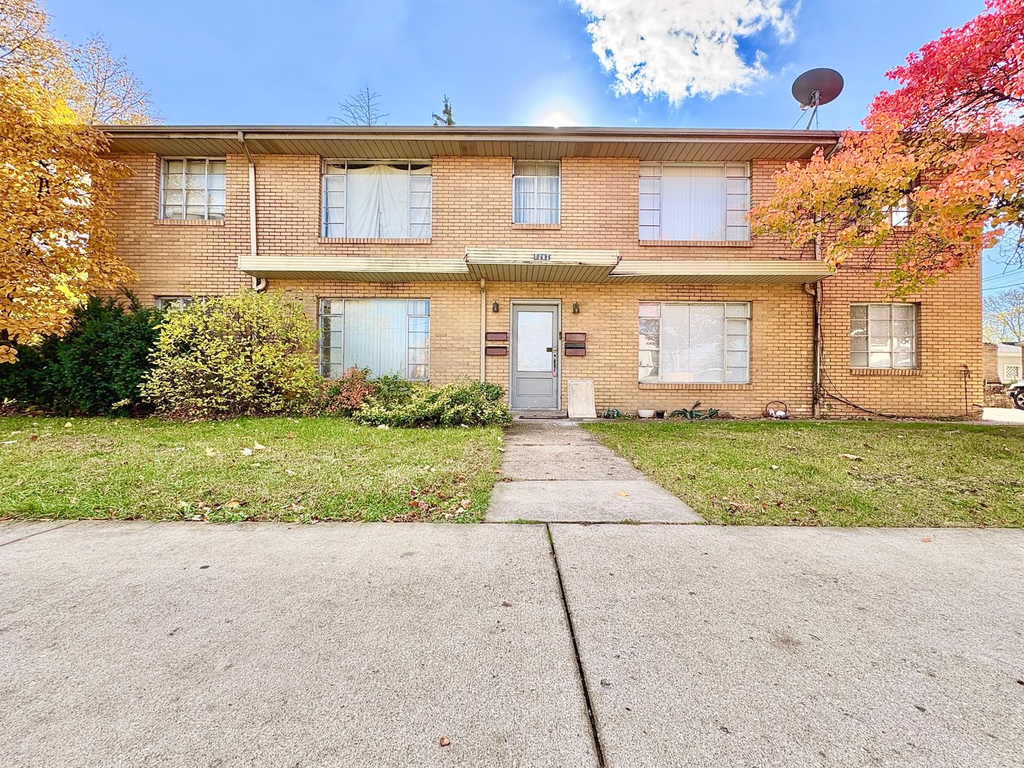 South Bend Apartment: 2530 Pleasant Street