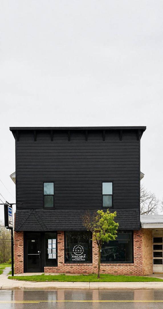 Lakeville Apartment: 123 S. Michigan St.