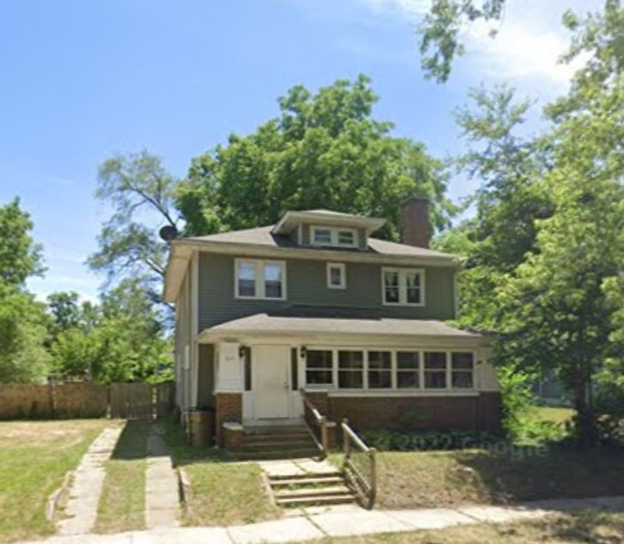 South Bend House: 614 E. Broadway St.