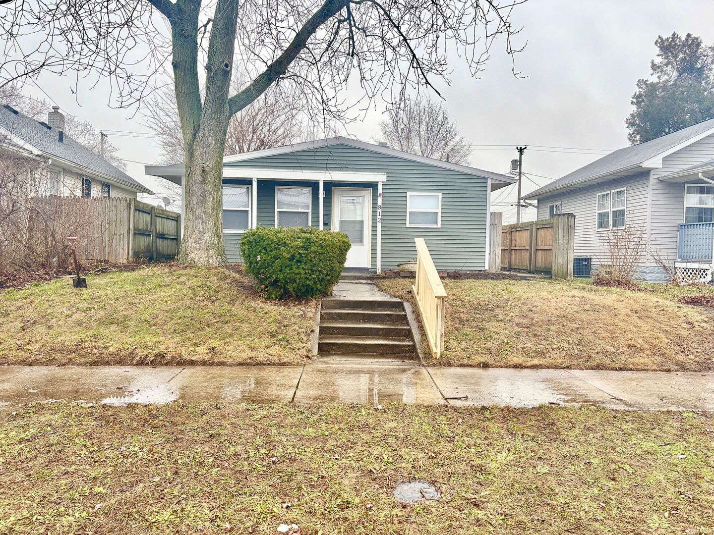 Mishawaka House: 812 Jackson St