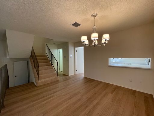 Wonderful 3Bd 2.5Bath Condo near the heart of Glendale – photo 1
