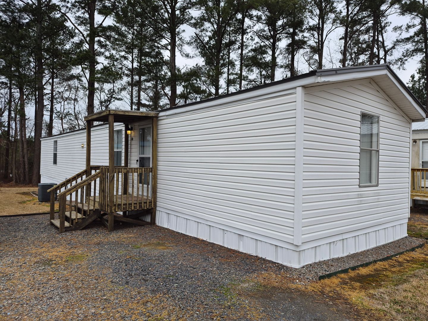 Sanford House: 40 Caft Lane