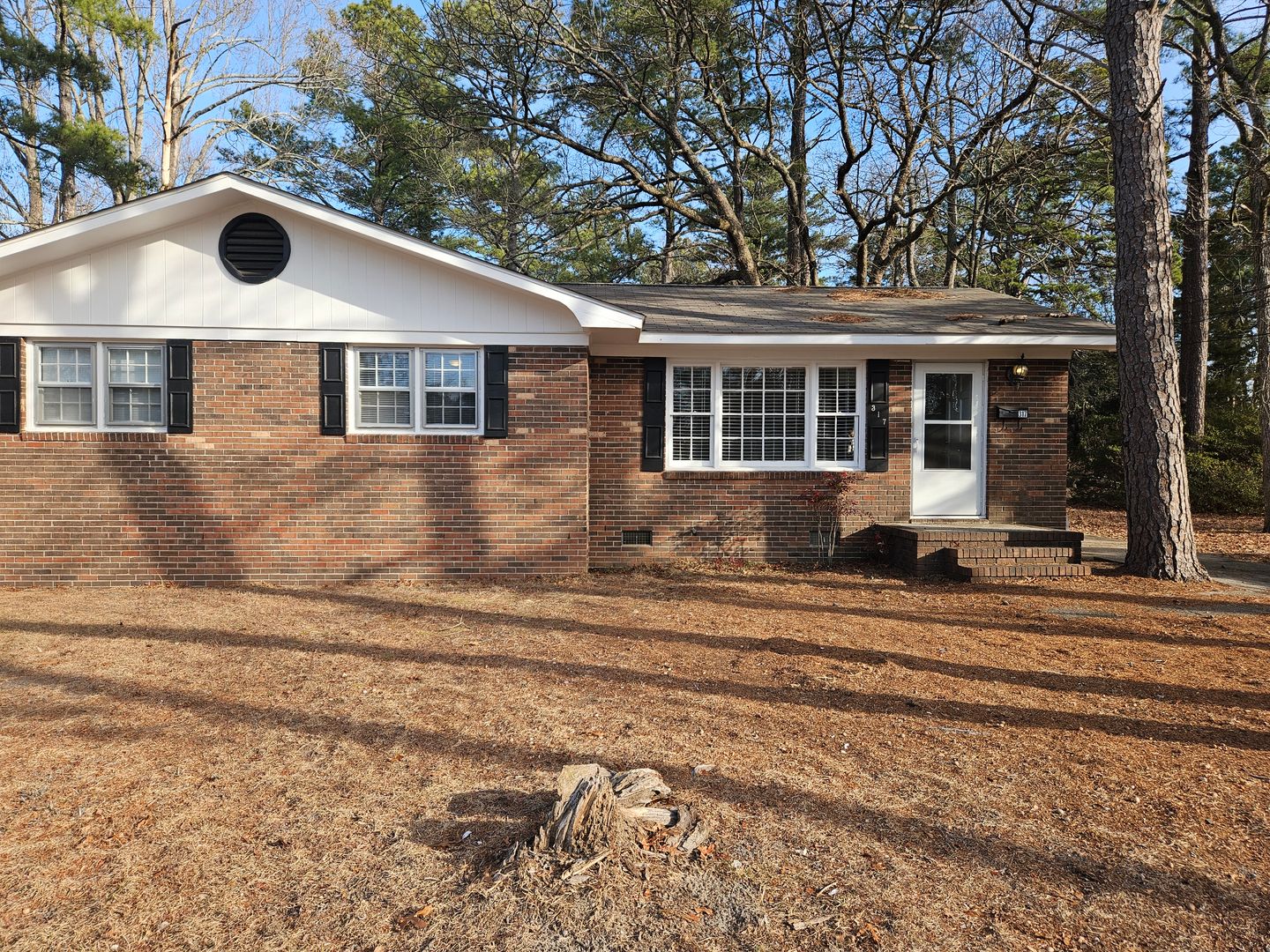 Fayetteville House: 317 Lynn Avenue