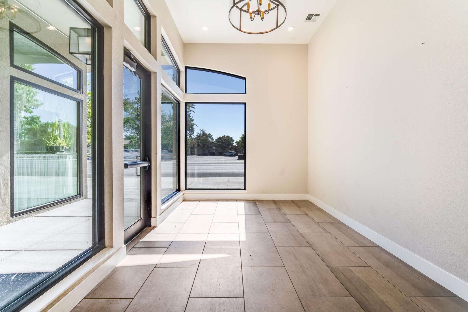 Campbell Condo: 2305 Winchester Blvd.
