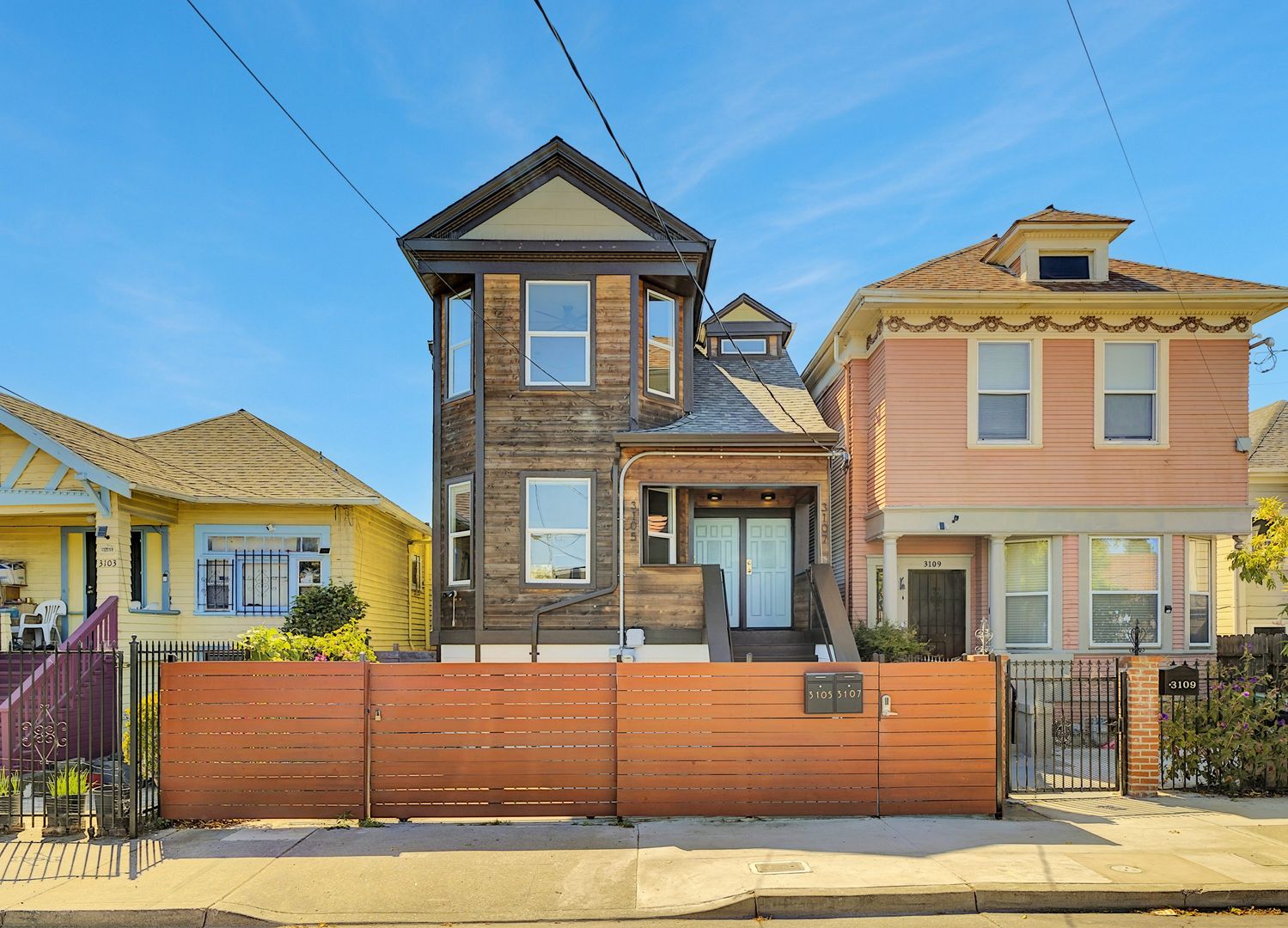 Oakland Multiplex: 3107 Filbert St.