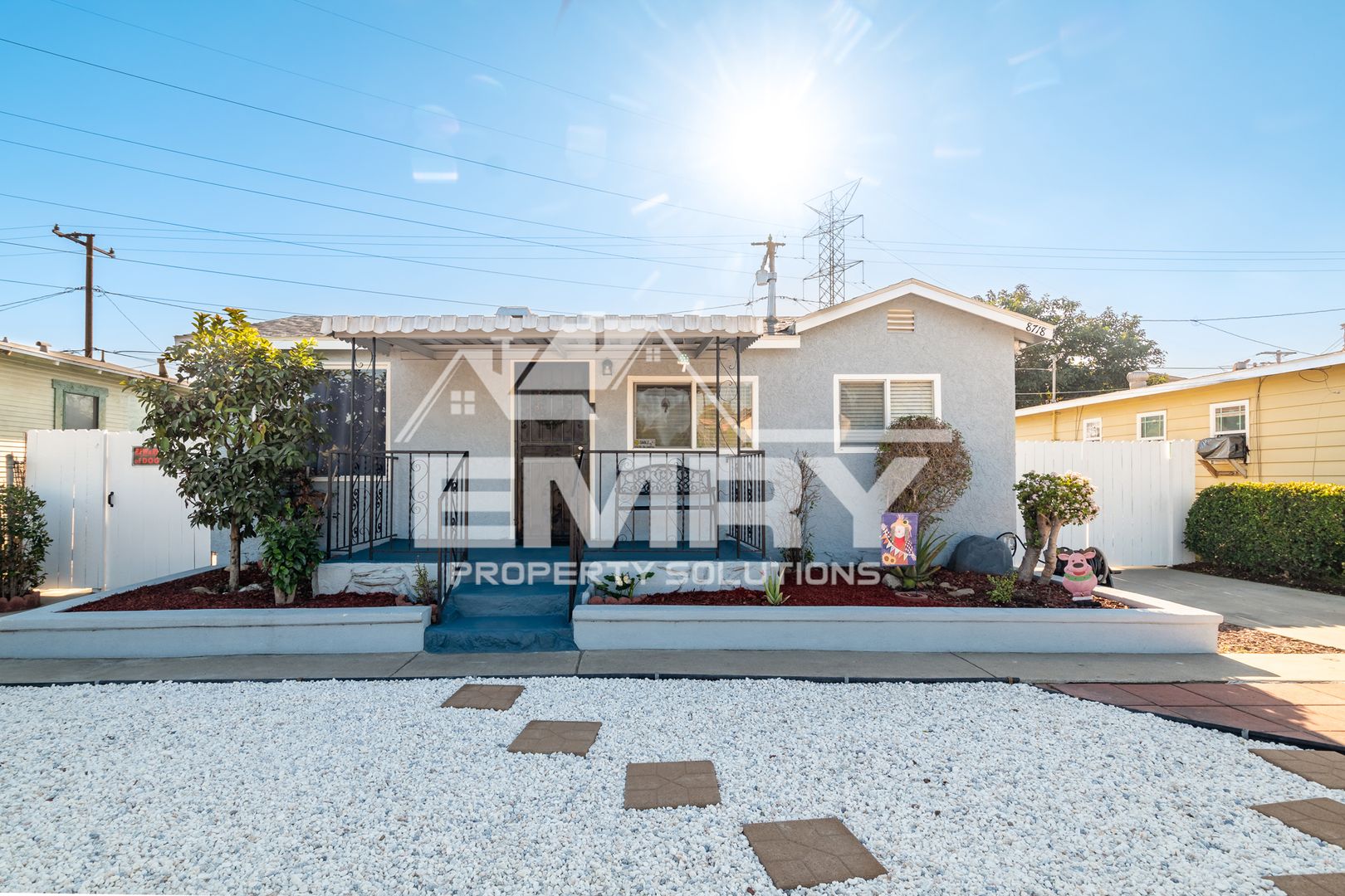 Pico Rivera House: 8718 Gallatin Rd