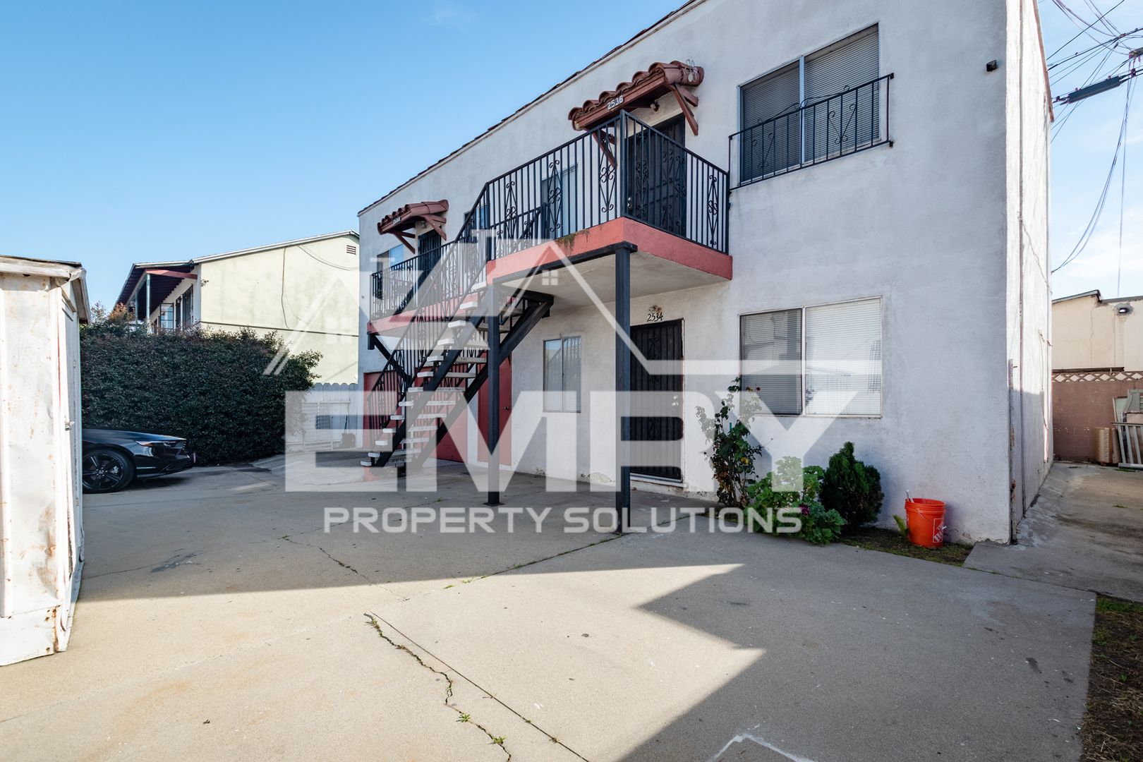Huntington Park Apartment: 2534 Hill st