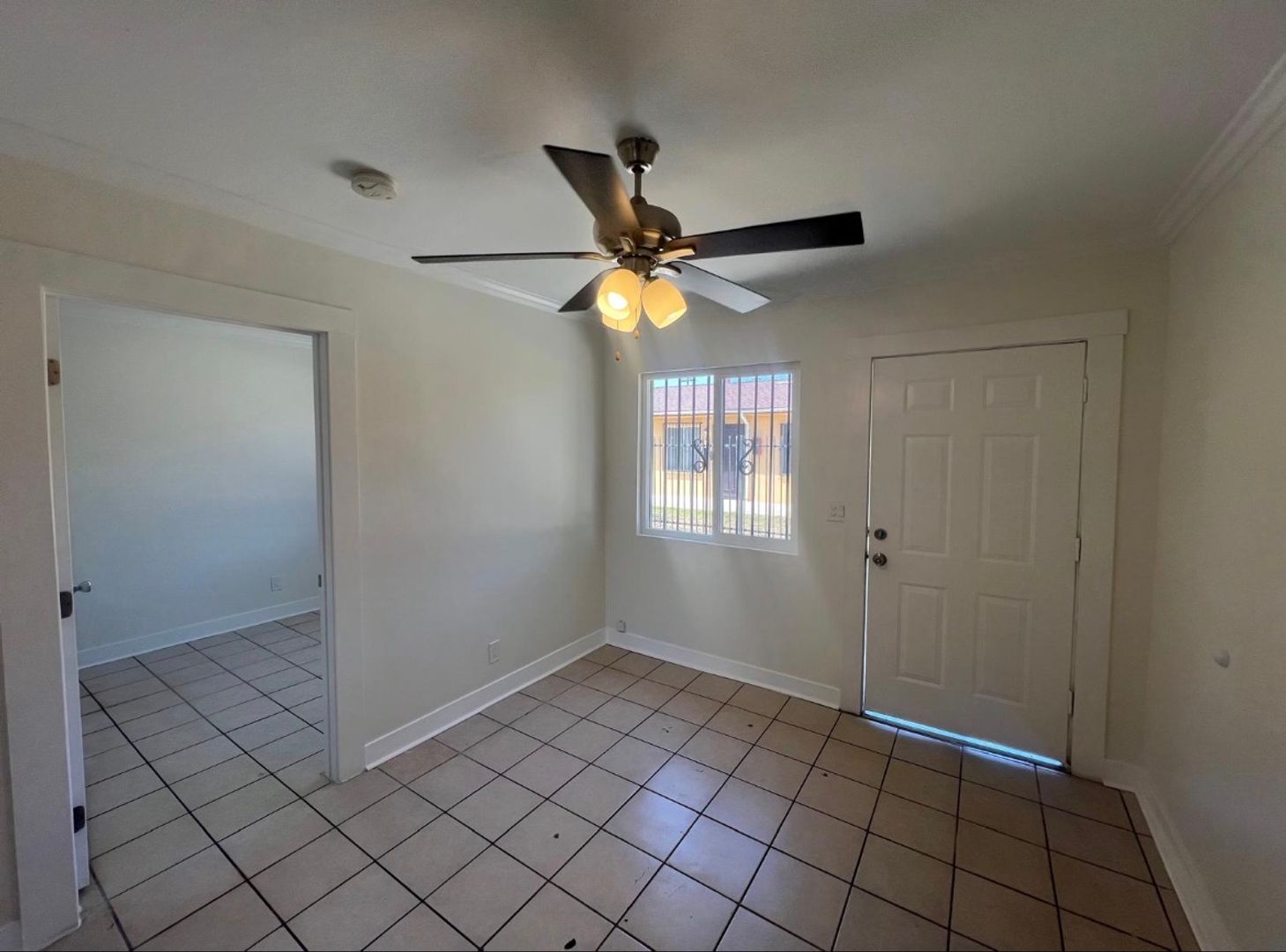 Montebello Apartment: 428 N Poplar Ave