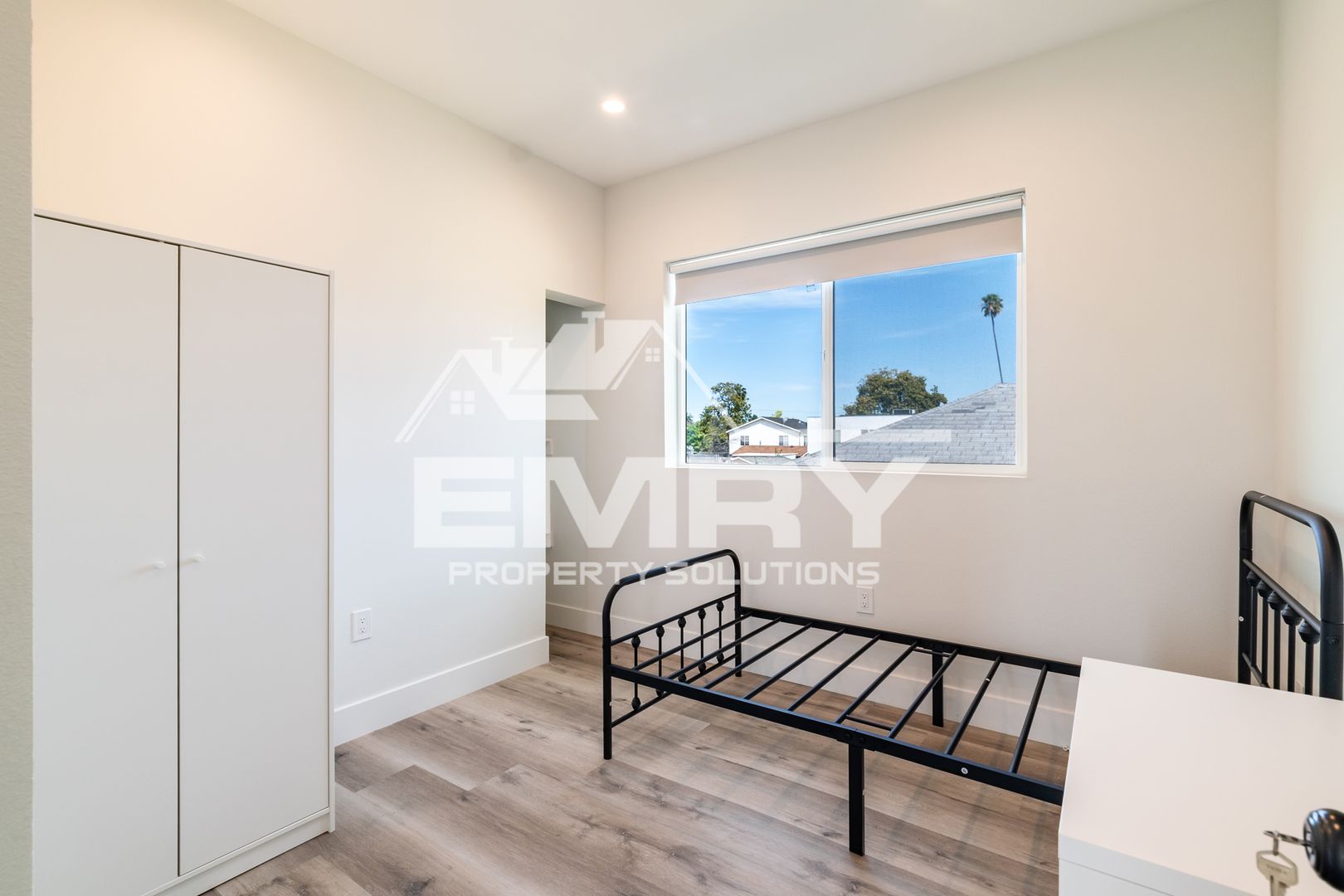 Los Angeles, CA 90018 Apartment: 3757 Dalton Ave.