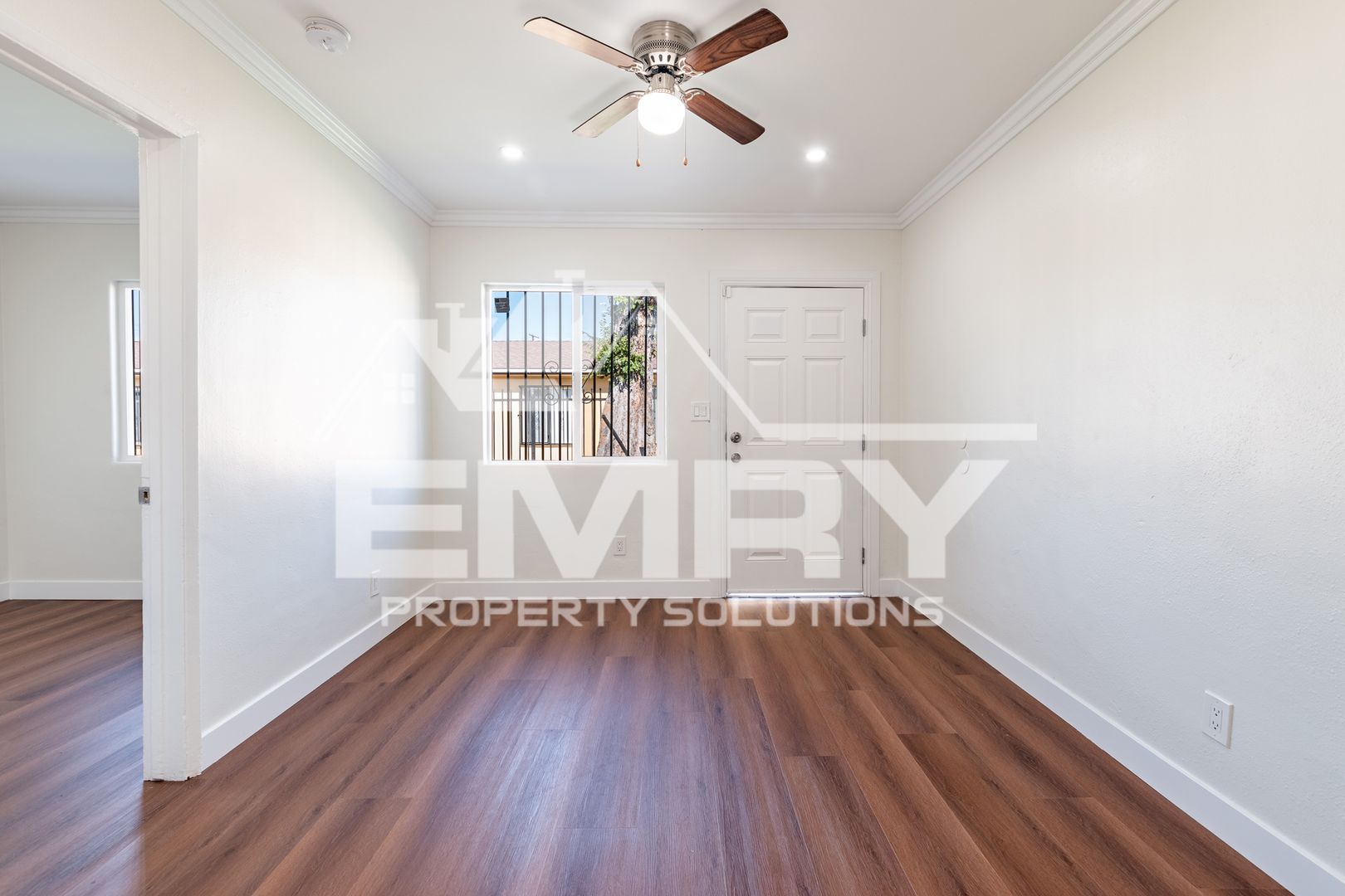 Montebello Apartment: 428 N Poplar Ave