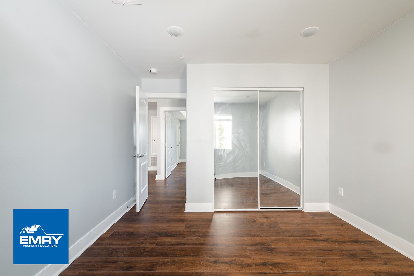 Wilmington Apartment: 814 N Wilmington Blvd, Wilmington, CA 90744